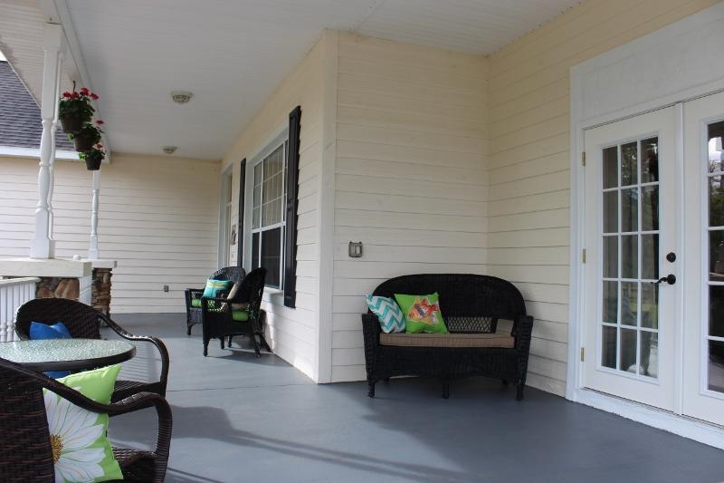 Rock Pointe Ranch Bed & Breakfast Floral City Exterior photo