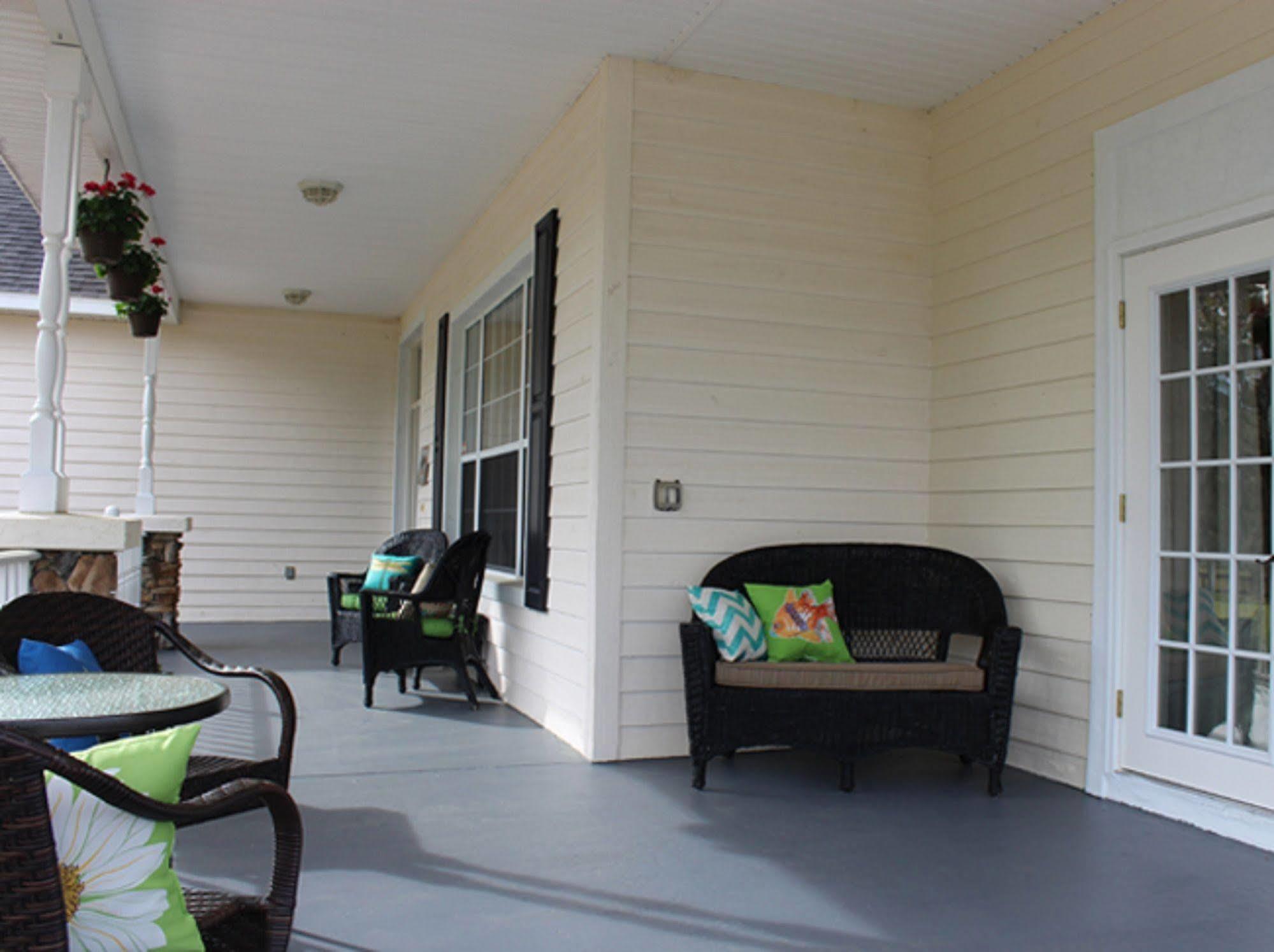 Rock Pointe Ranch Bed & Breakfast Floral City Exterior photo